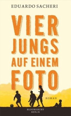Cover Vier Jungs auf einem Foto
