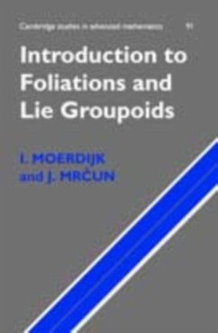 Introduction to Foliations and Lie Groupoids (eBook, PDF) - Moerdijk, I.