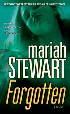 Forgotten (eBook, ePUB) - Stewart, Mariah