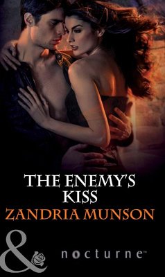 The Enemy's Kiss (eBook, ePUB) - Munson, Zandria