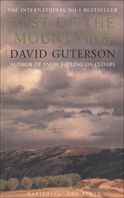East of the Mountains (eBook, ePUB) - Guterson, David