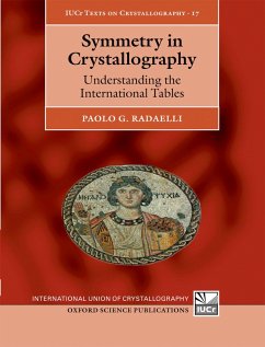 Symmetry in Crystallography (eBook, PDF) - Radaelli, Paolo
