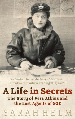 A Life In Secrets (eBook, ePUB) - Helm, Sarah