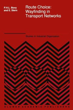 Cover Route Choice: Wayfinding in Transport Networks