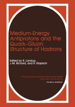 Medium-Energy Antiprotons and the Quark¿Gluon Structure of Hadrons