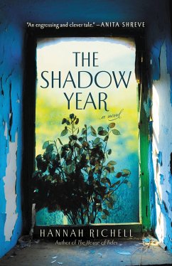 The Shadow Year - Richell, Hannah