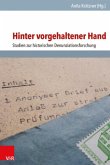 Hinter vorgehaltener Hand