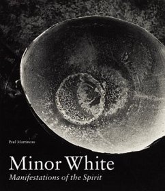 Minor White - Martineau, Paul