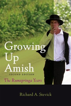 Growing Up Amish - Stevick, Richard A.