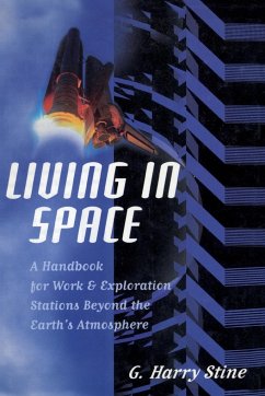 Living in Space - Stine, G. Harry
