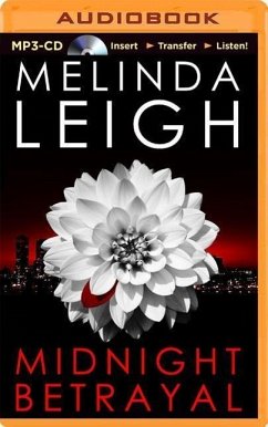 Midnight Betrayal - Leigh, Melinda