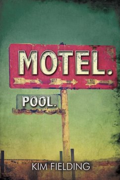 Motel. Pool. - Fielding, Kim