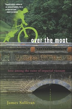 Cover Over the Moat (eBook, ePUB)