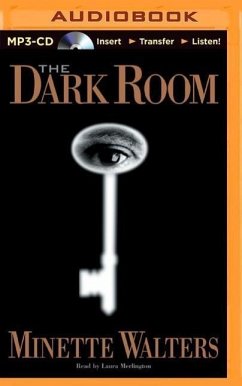 The Dark Room - Walters, Minette