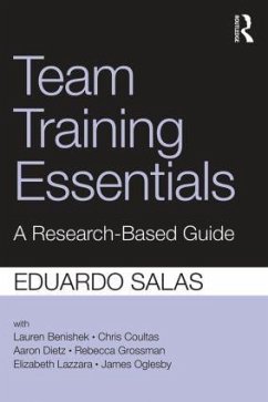 Team Training Essentials - Salas, Eduardo
