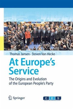 At Europe's Service - Jansen, Thomas;Van Hecke, Steven