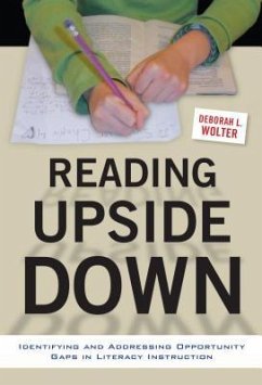 Reading Upside Down - Wolter, Deborah L