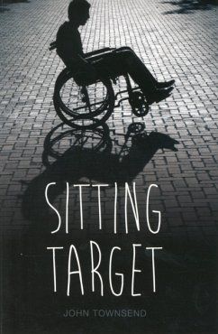 Sitting Target - Townsend, John