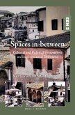 Spaces In-Between: Cultural and Political Perspectives on Environmental Discourse