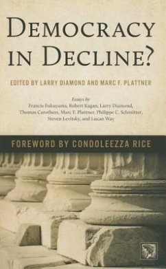 Democracy in Decline? - Diamond, Larry