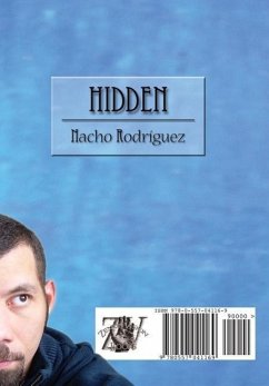 Hidden/A Escondidas [HC] - Rodriguez, Nacho