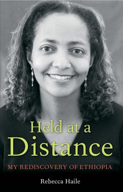 Cover Held at a Distance (eBook, ePUB)