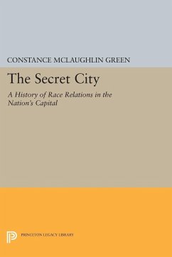 Secret City - Green, Constance McLaughlin