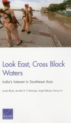 Look East, Cross Black Waters - Blank, Jonah; P Moroney, Jennifer D; Rabasa, Angel