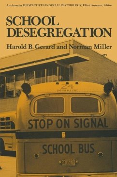 School Desegregation (eBook, PDF) Cover School Desegregation (eBook, PDF)