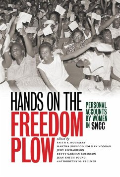 Hands on the Freedom Plow (eBook, ePUB)