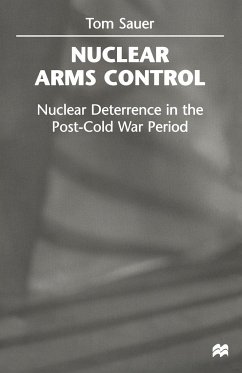 Nuclear Arms Control - Sauer, Tom