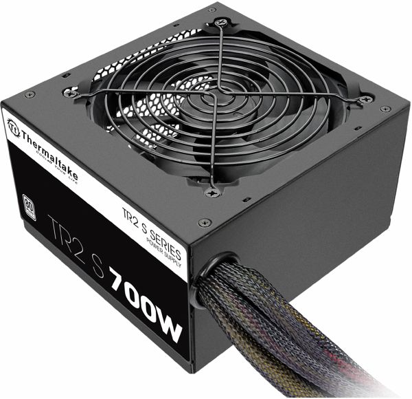 Thermaltake Netzteil TR2 S 700W Thermaltake Netzteil TR2 S 700W