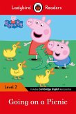 Ladybird Readers Level 2 - Peppa Pig - Going on a Picnic (ELT Graded Reader)