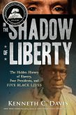 In the Shadow of Liberty (eBook, ePUB)