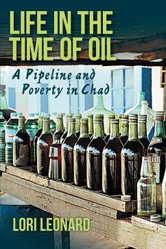 Life in the Time of Oil (eBook, ePUB) - Leonard, Lori