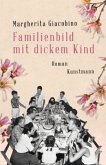 Familienbild mit dickem Kind Familienbild mit dickem Kind