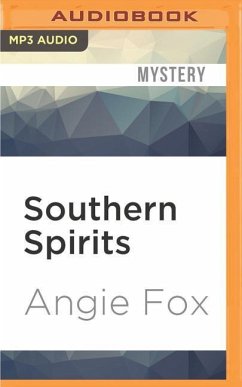 Southern Spirits (Southern Ghost Hunter Series #1) Angie Fox Author