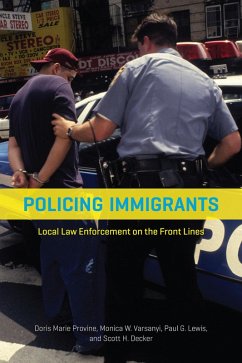 Cover Policing Immigrants (eBook, ePUB)