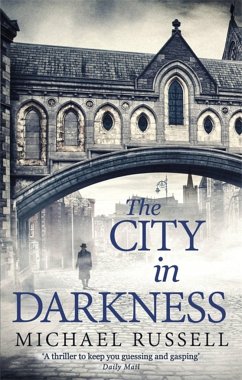 The City in Darkness - Russell, Michael