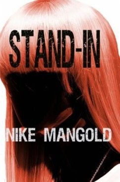 Stand-In - Mangold, Nike