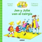 SPA-JAN Y JULIA VAN AL COLEGIO