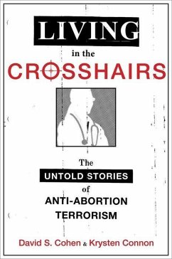Living in the Crosshairs - Cohen, David S; Connon, Krysten