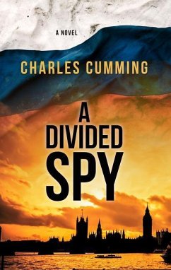 A Divided Spy - Cumming, Charles