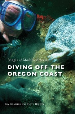 Diving Off the Oregon Coast - Hemphill, Tom; Holcom, Floyd