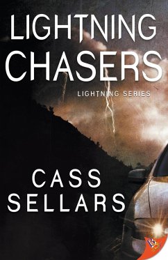 Lightning Chasers - Sellars, Cass