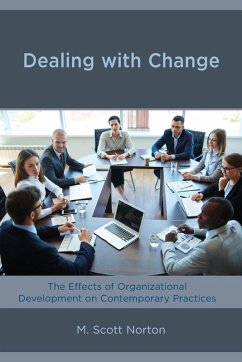 Dealing with Change - Norton, M. Scott