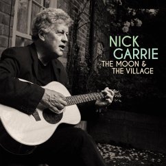 The Moon & The Village - Garrie,Nick