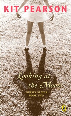 Looking At The Moon (eBook, ePUB) - Pearson, Kit