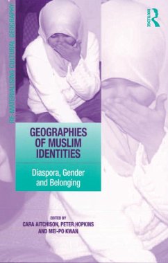 Geographies of Muslim Identities (eBook, ePUB) - Hopkins, Peter