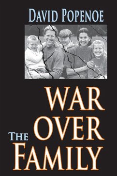 Cover War Over the Family (eBook, PDF)